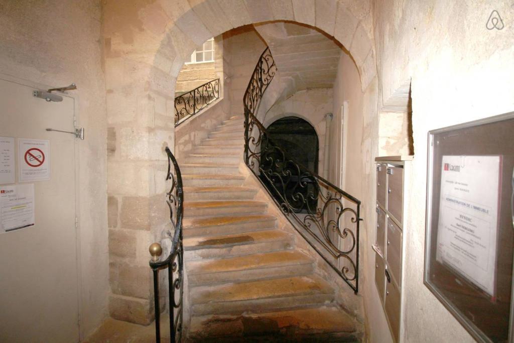 Appartement 2 Chambres En Hyper Centre Avec Balcon Bordéus Exterior foto